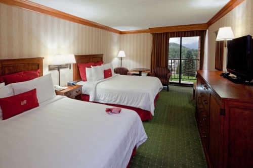Crowne Plaza Resort Lake Placid 003